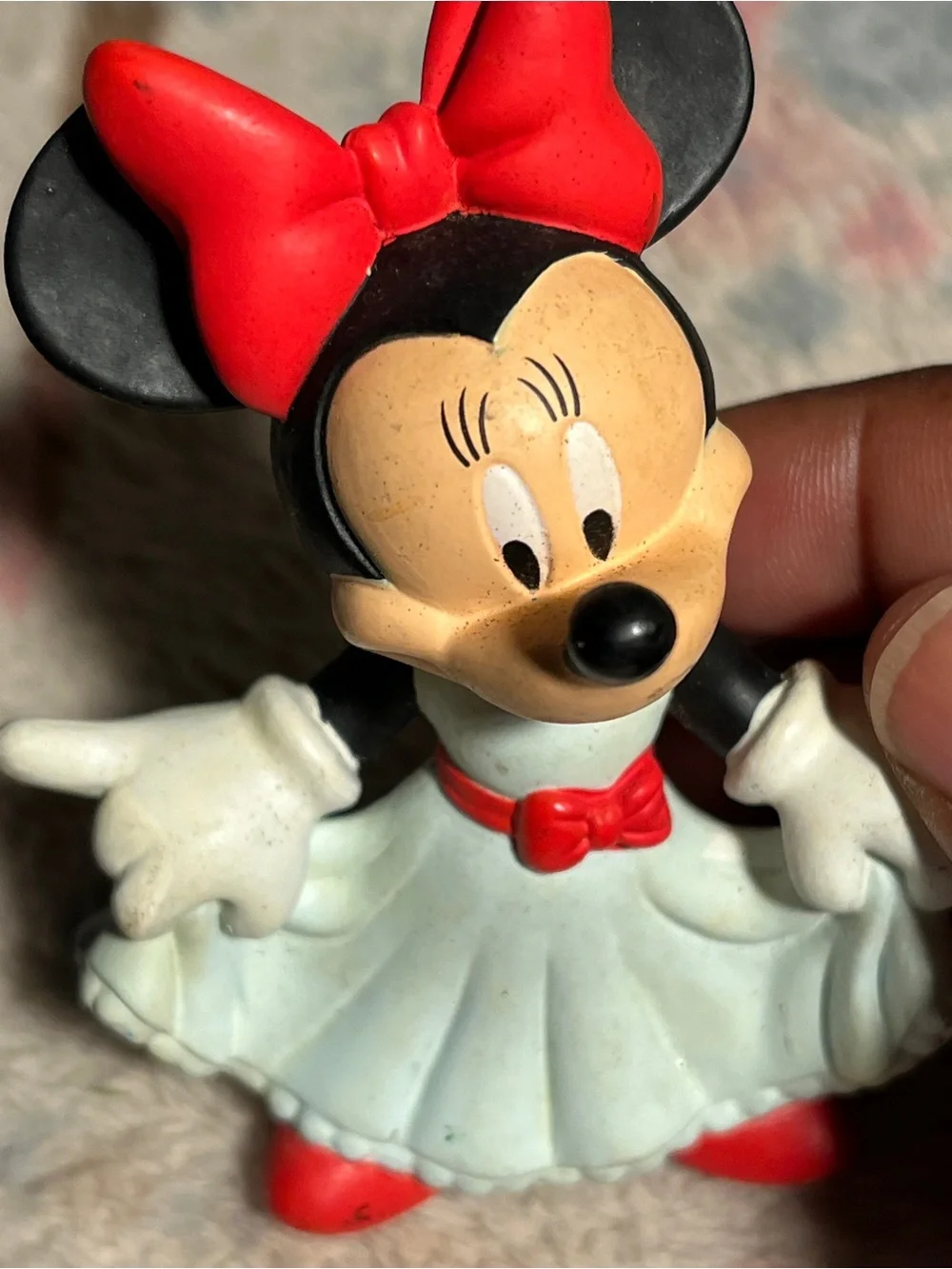 Vintage Disney Minnie Mouse PVC Figure White Dress Red Bow Applause China